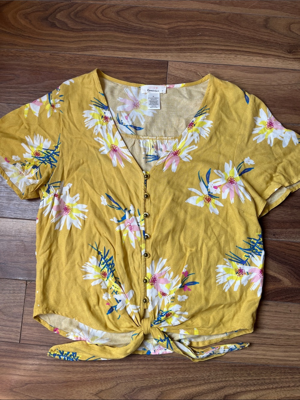 URBAN Romantics Mustard Floral Tie-Front Button Down Top V-neck Summer Ribbon